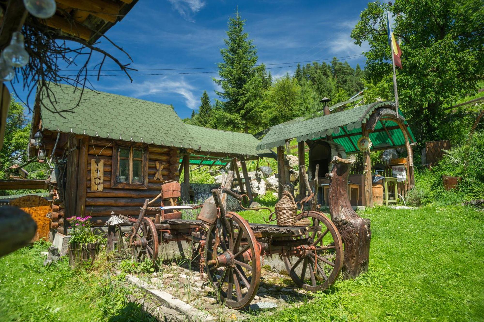 Casa Rustik Bucovina Villa Fundu Moldovei Exterior photo